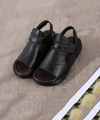 Beautifully Crafted Sandals in a Classic Style
