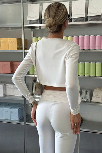 Sophisticated Garment with a Clean Classic Look