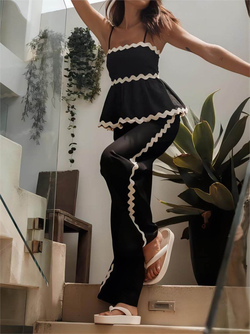 Elegantly Styled Pants for Everyday Wear