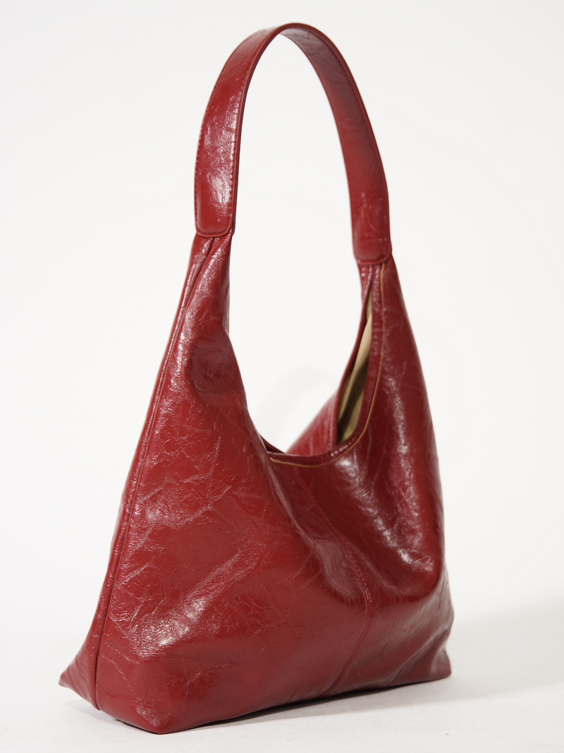 Beautifully Finished Garment in a Timeless Design