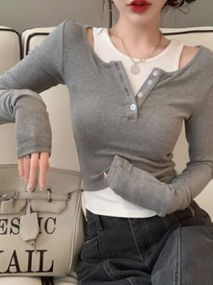 Beautifully Finished T-Shirt in a Timeless Design