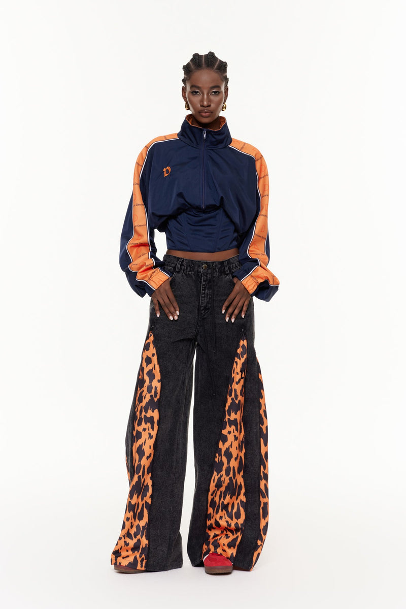 Sophisticated Garment with a Clean Classic Look