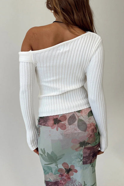 Classic Vintage & Enduringly Stylish Top