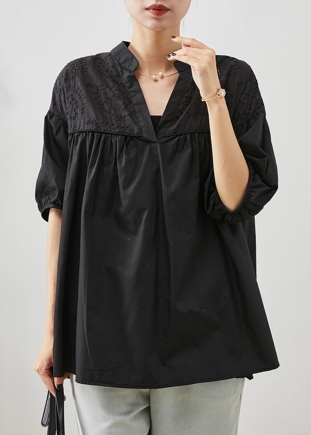 Classic Vintage Blouse with a Flattering Fit