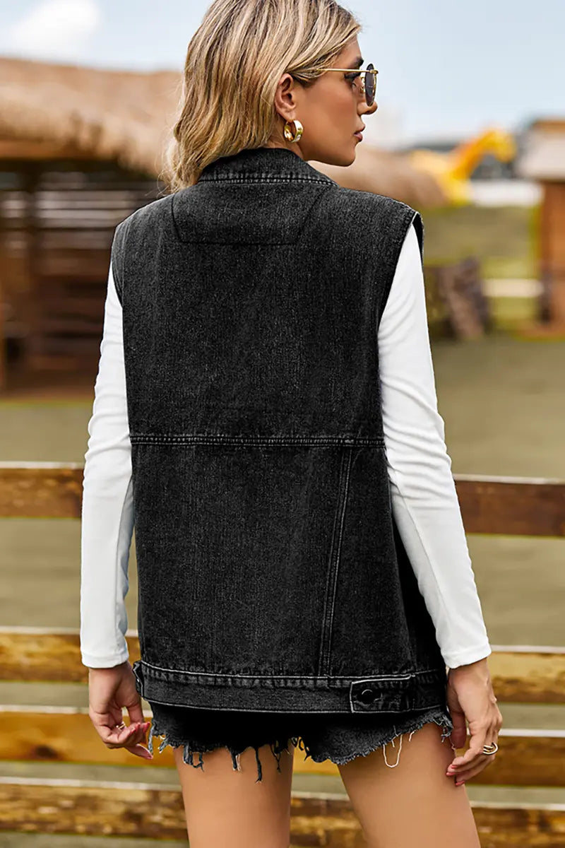 Well Tailored Garment with a Graceful Silhouette