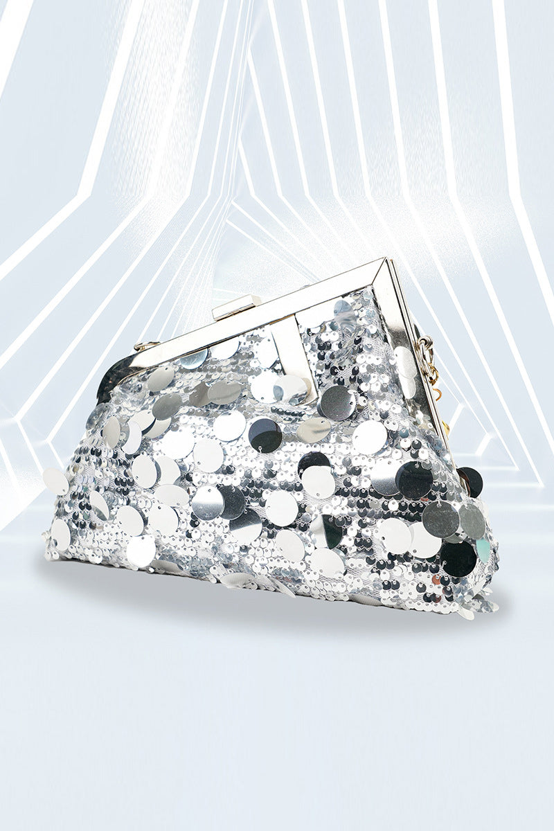 Polished Bag with an Effortless Classic Look