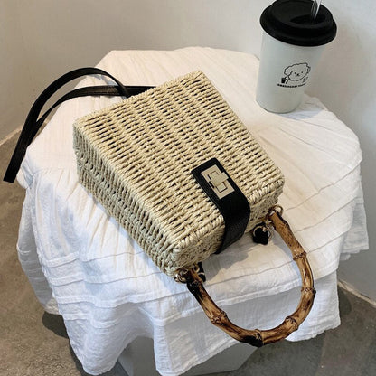 Beautifully Crafted Bag in a Classic Style
