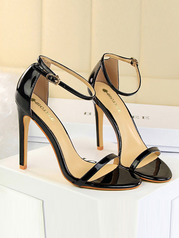 Gracefully Styled Sandals for Any Occasion