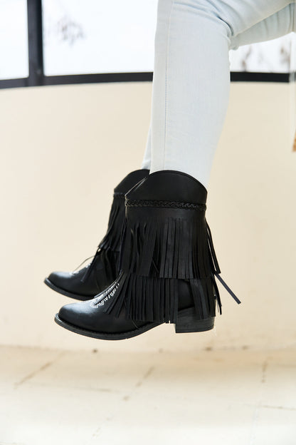 Beautifully Crafted Boots in a Classic Style