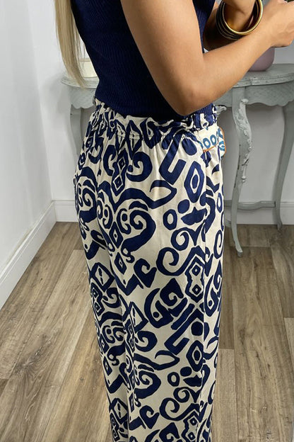Classic Vintage & Enduringly Stylish Trousers