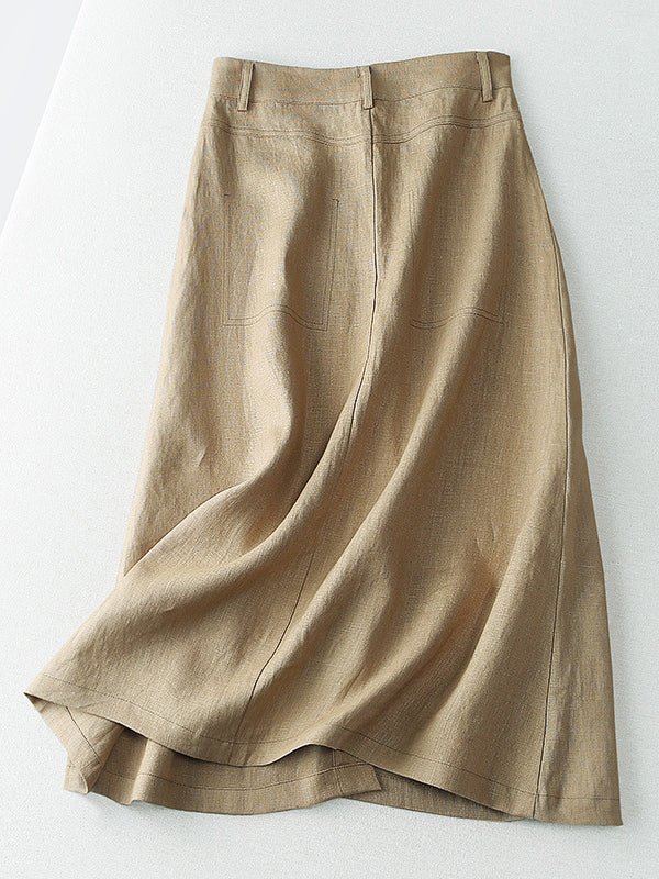 Effortlessly Elegant Garment with a Timeless Design