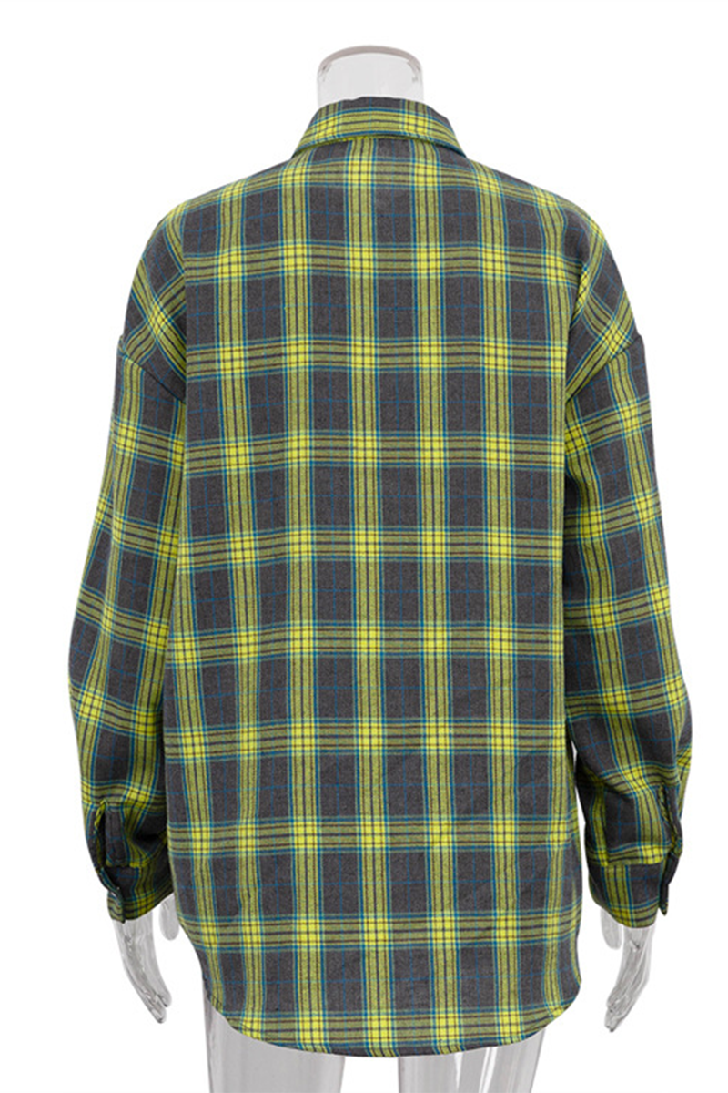 Sophisticated Blouse with a Clean Classic Look
