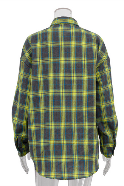 Sophisticated Blouse with a Clean Classic Look