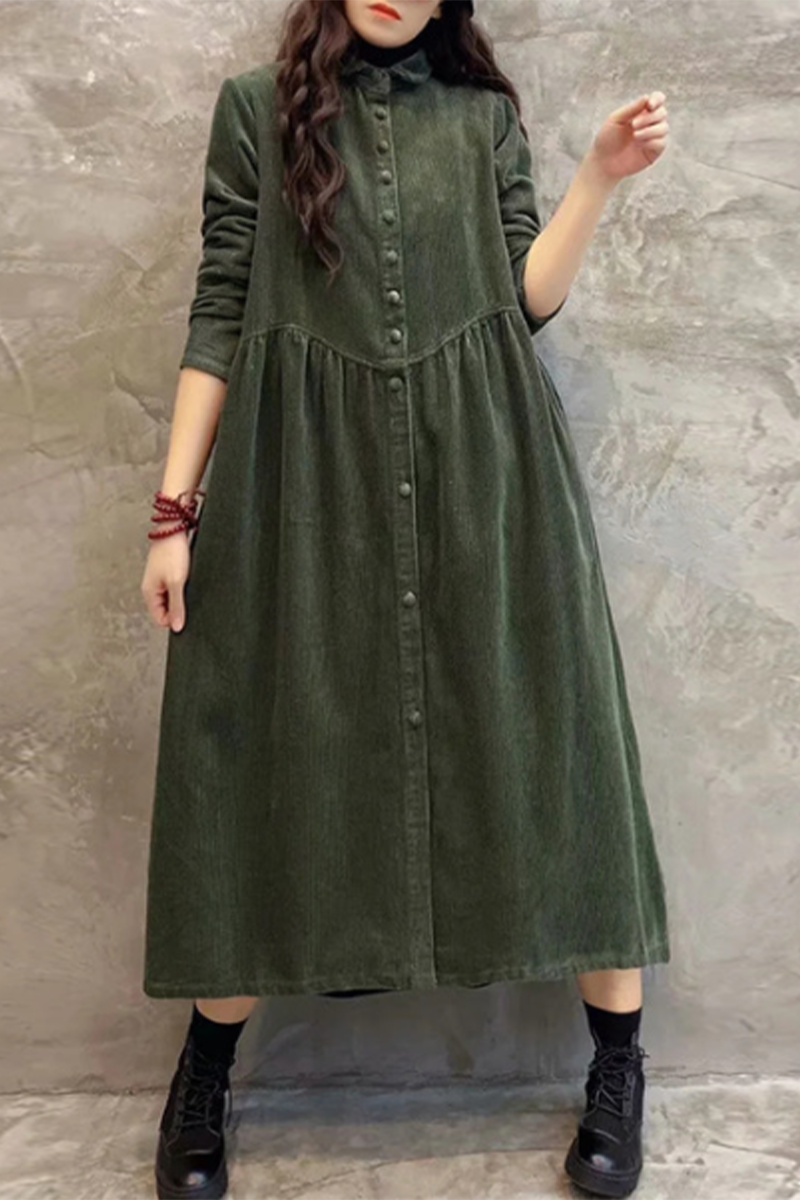 Effortlessly Elegant Garment with a Timeless Design