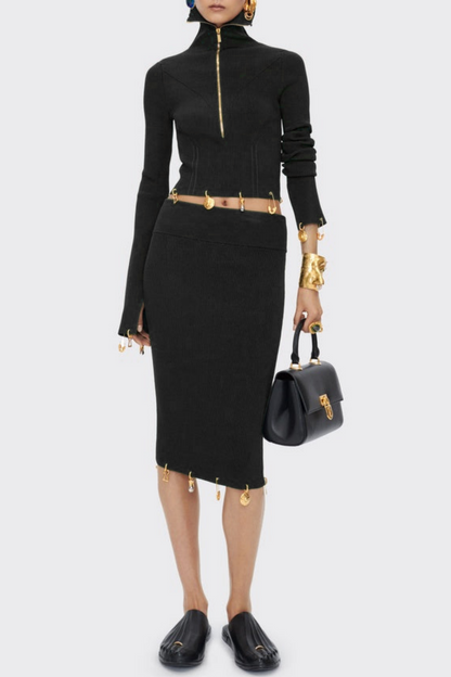 Effortlessly Elegant Top with a Timeless Design