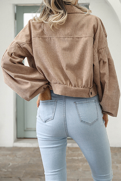 Effortlessly Elegant Garment with a Timeless Design