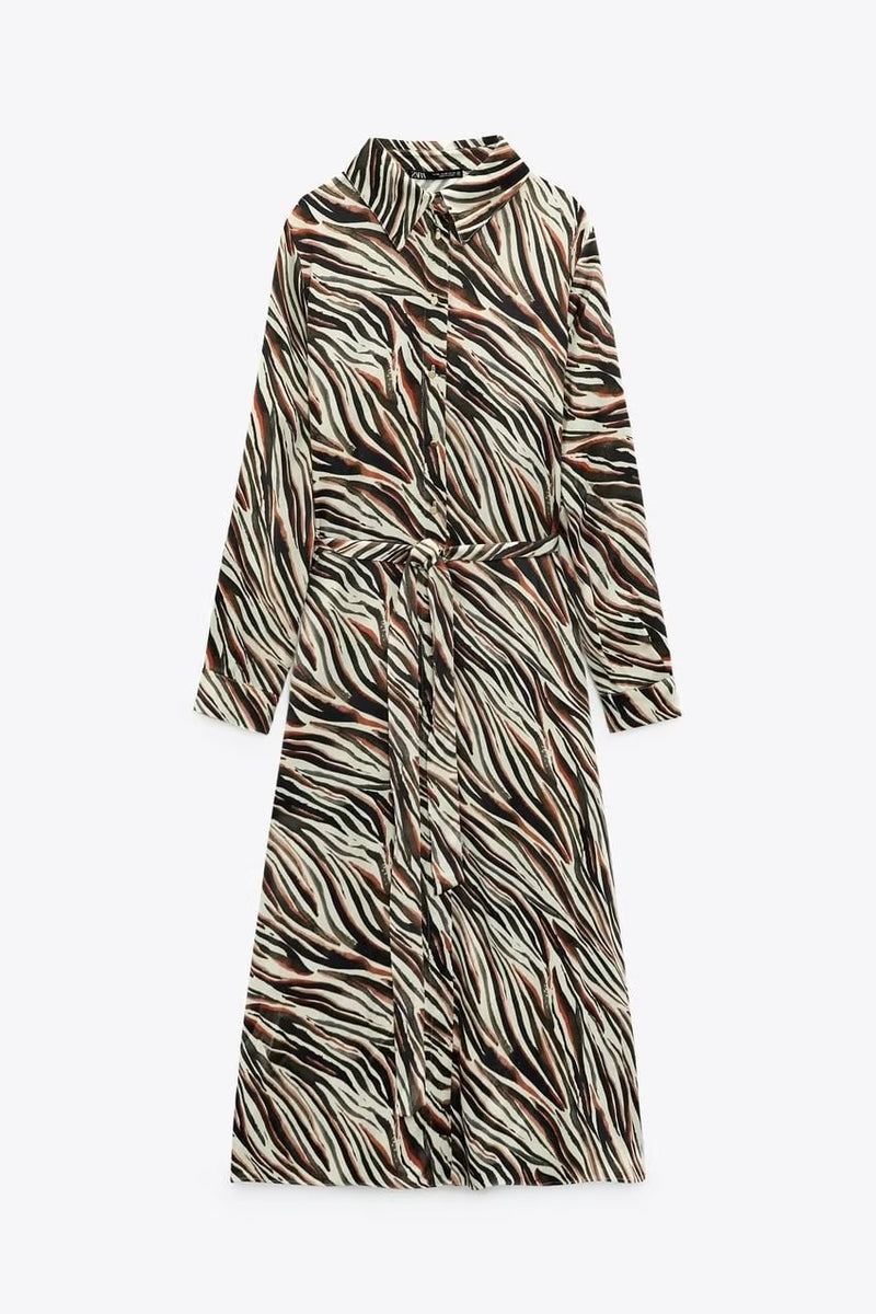 Sophisticated Dress with a Clean Classic Look