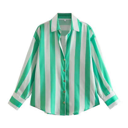 Effortlessly Elegant Blouse with a Timeless Design
