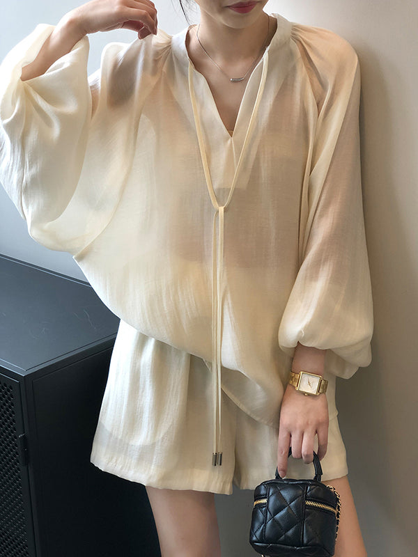 A Vintage Style Top with Delicate Timeless Details