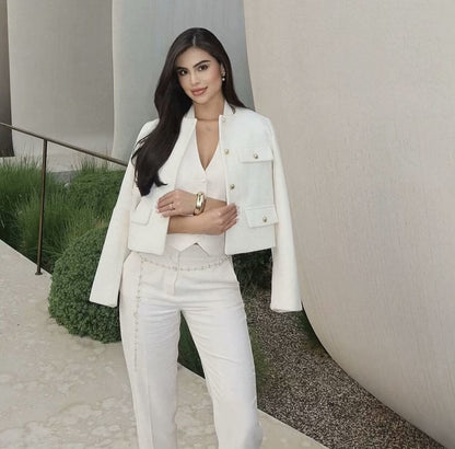 Polished Jacket with an Effortless Classic Look
