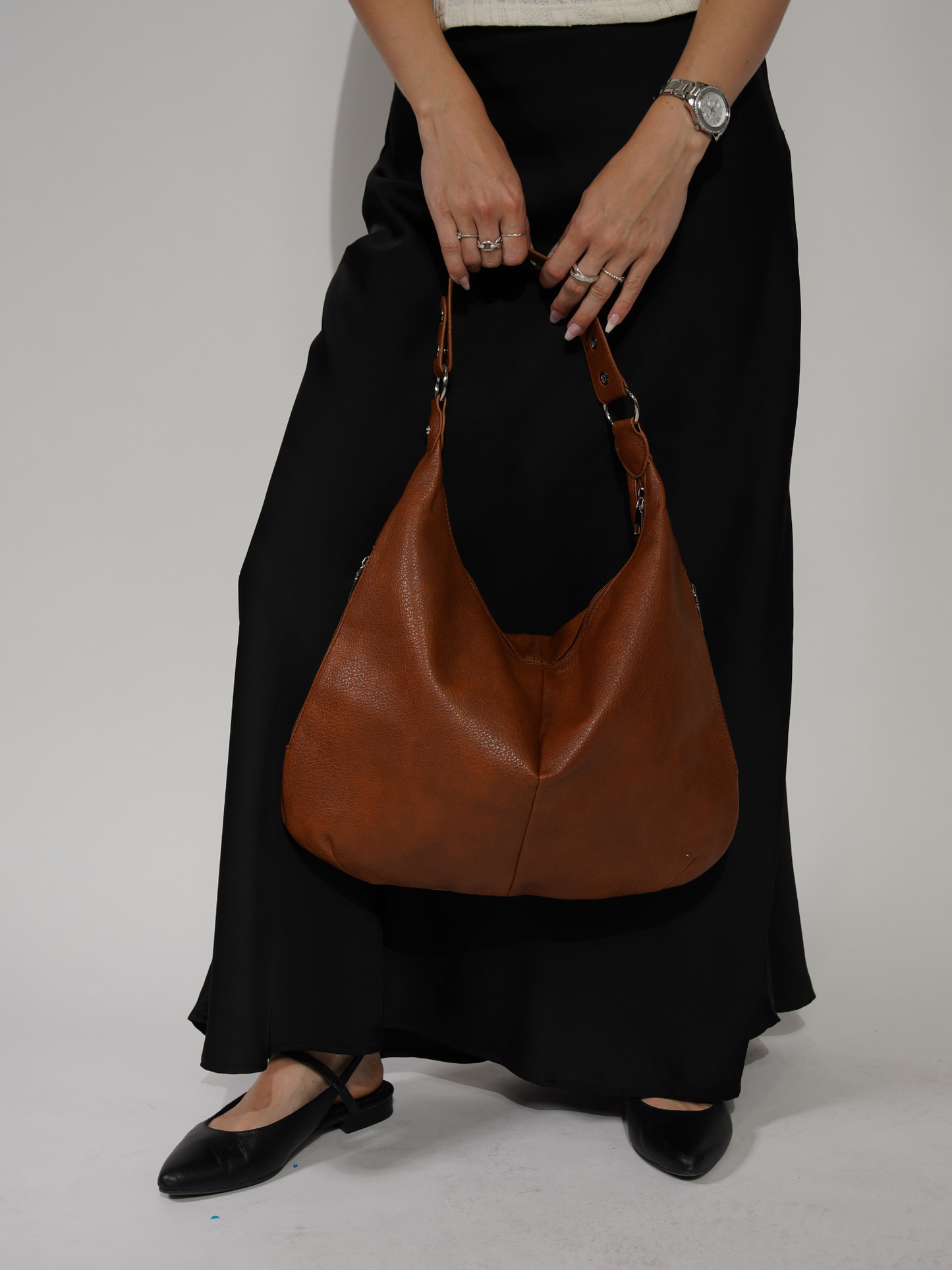 Effortlessly Elegant Bag with a Timeless Design