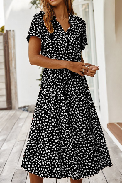 Sophisticated Dress with a Clean Classic Look