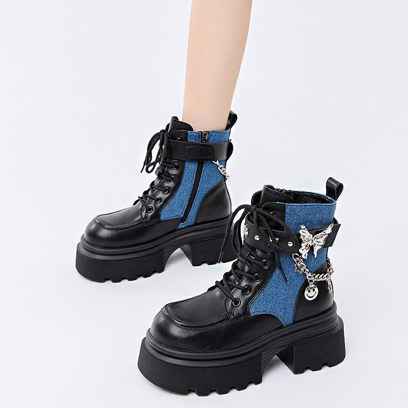 Polished Boots with an Effortless Classic Look