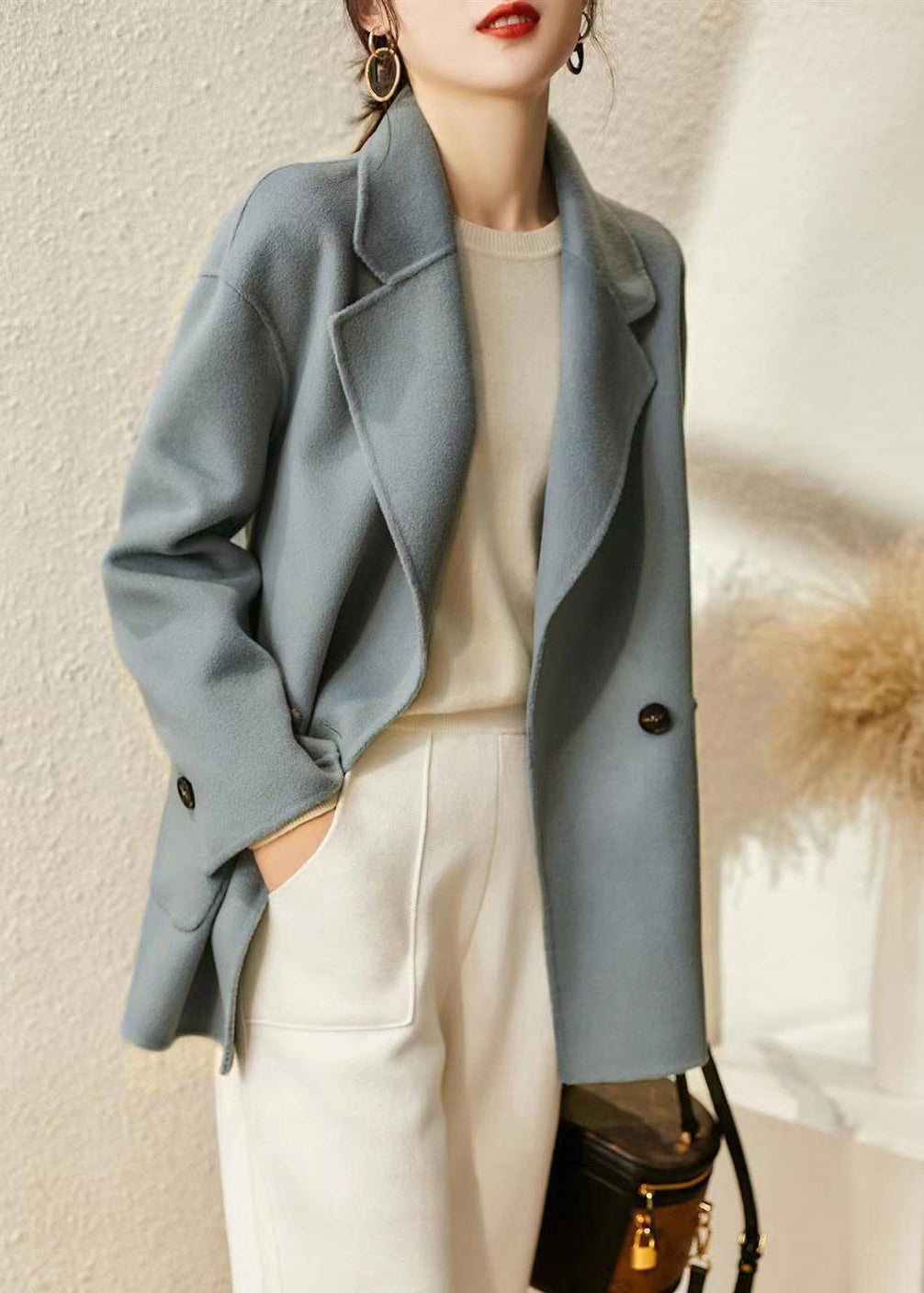 Gracefully Styled Coat for Any Occasion