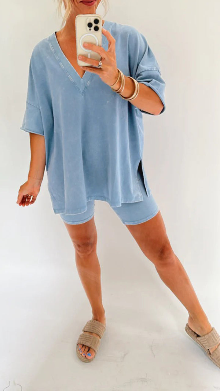 Well Tailored Garment with a Graceful Silhouette