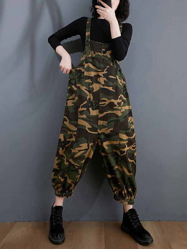 Sophisticated Garment with a Clean Classic Look