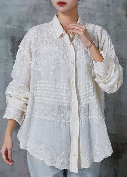 Beautifully Crafted Blouse in a Classic Style