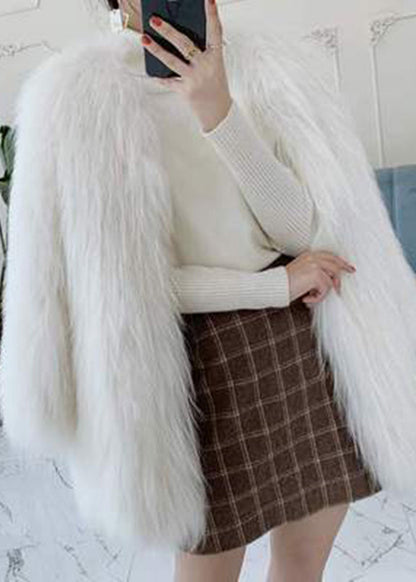 Gracefully Styled Coat for Any Occasion