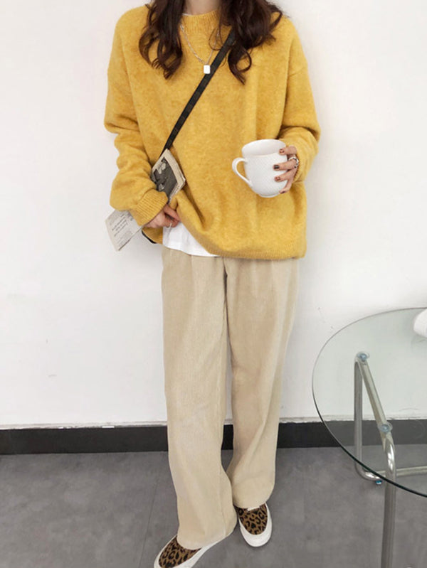 Well Tailored Sweater with a Graceful Silhouette
