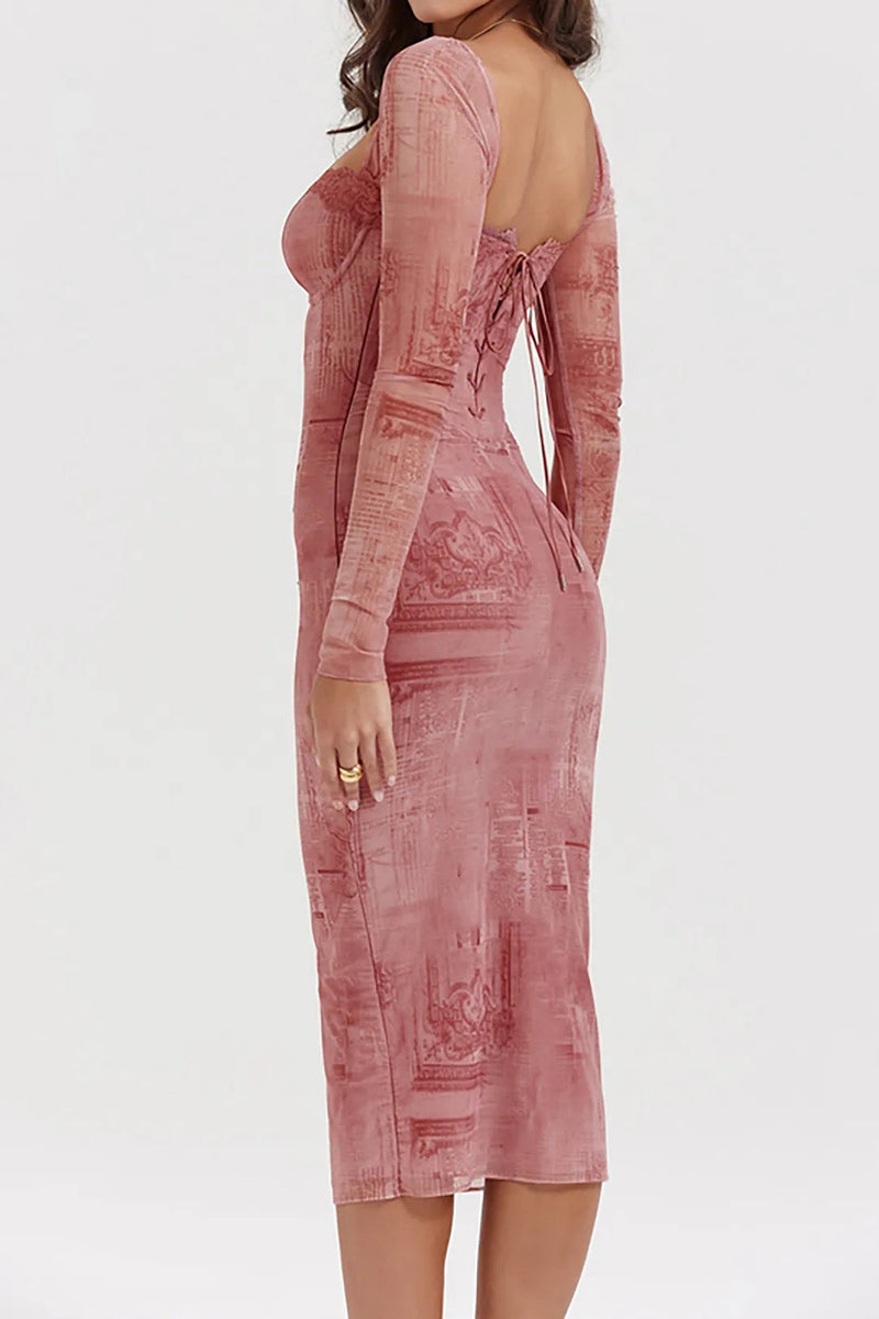 Classic Vintage & Enduringly Stylish Dress