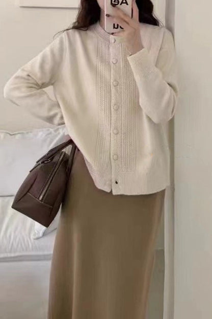 Polished Cardigan with an Effortless Classic Look