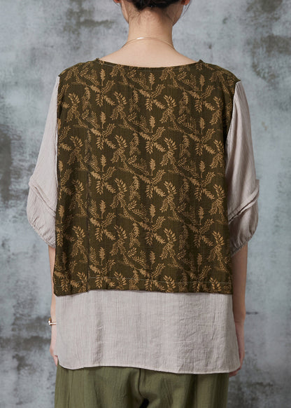 Effortlessly Elegant Top with a Timeless Design
