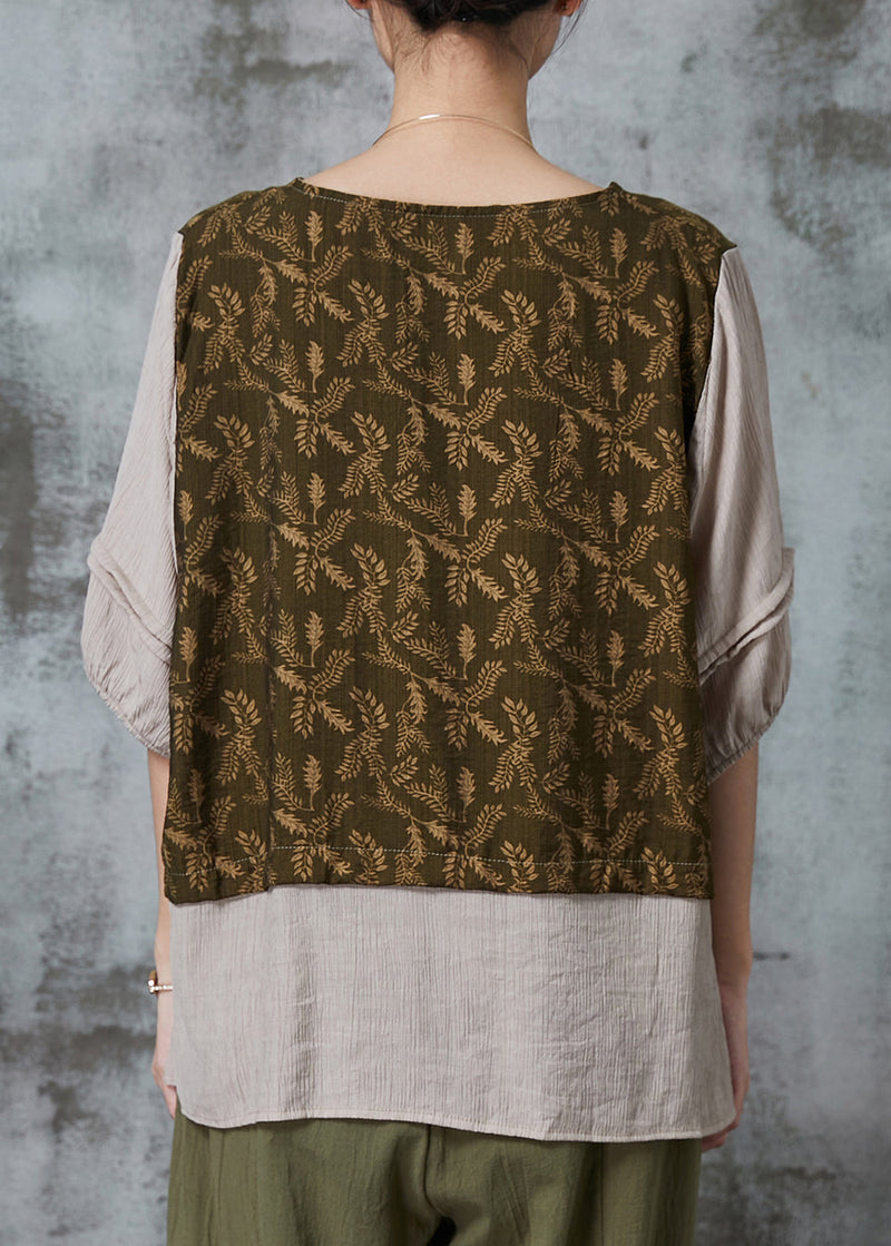Effortlessly Elegant Top with a Timeless Design