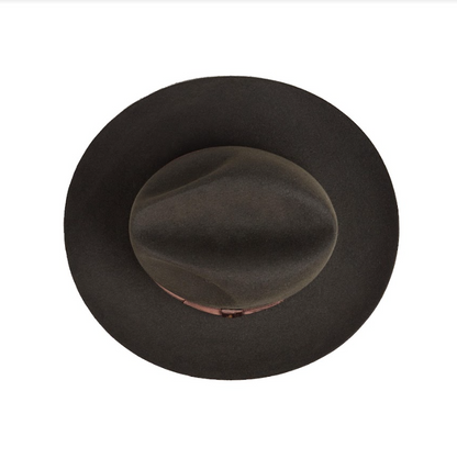 Polished Garment with an Effortless Classic Look