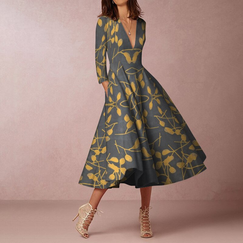 A Vintage Style Dress with Delicate Timeless Details