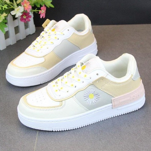 Well Tailored Sneakers with a Graceful Silhouette