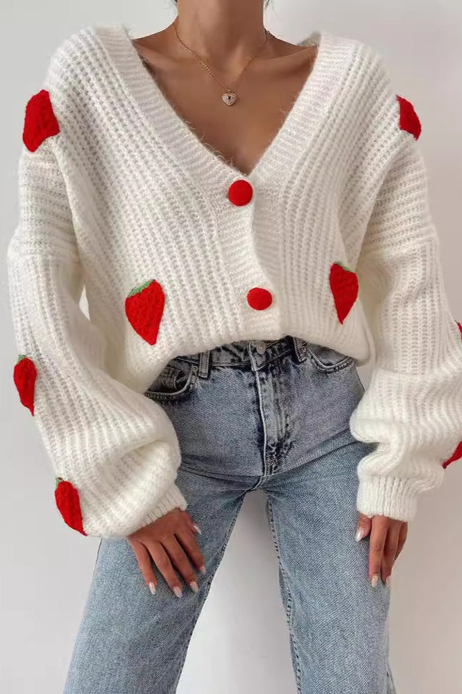 Well Tailored Sweater with a Graceful Silhouette