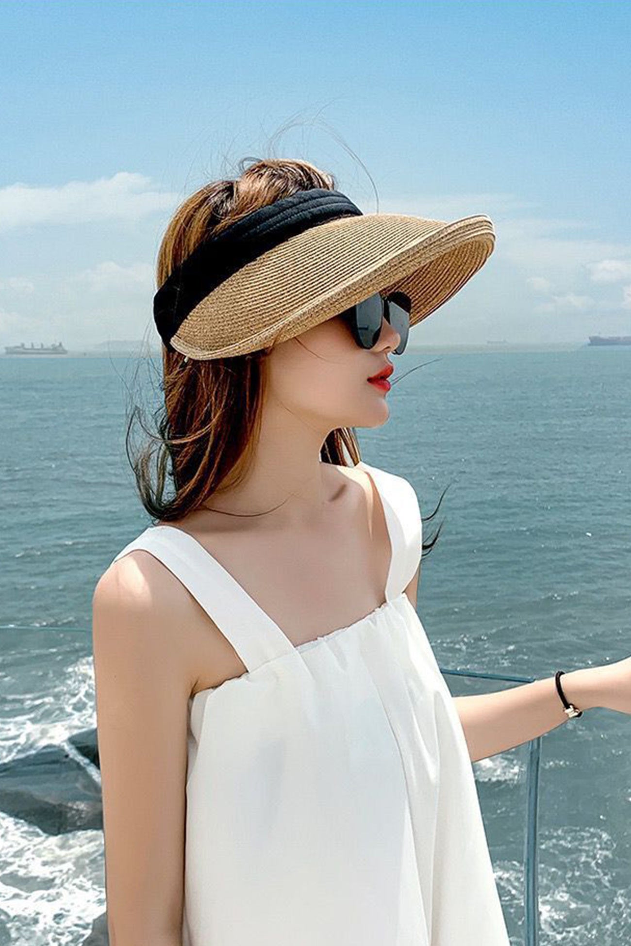 Gracefully Styled Garment for Any Occasion