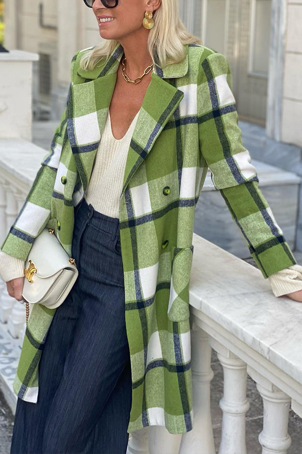 Sophisticated Coat with a Clean Classic Look