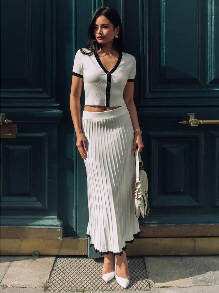 Sophisticated T-Shirt with a Clean Classic Look