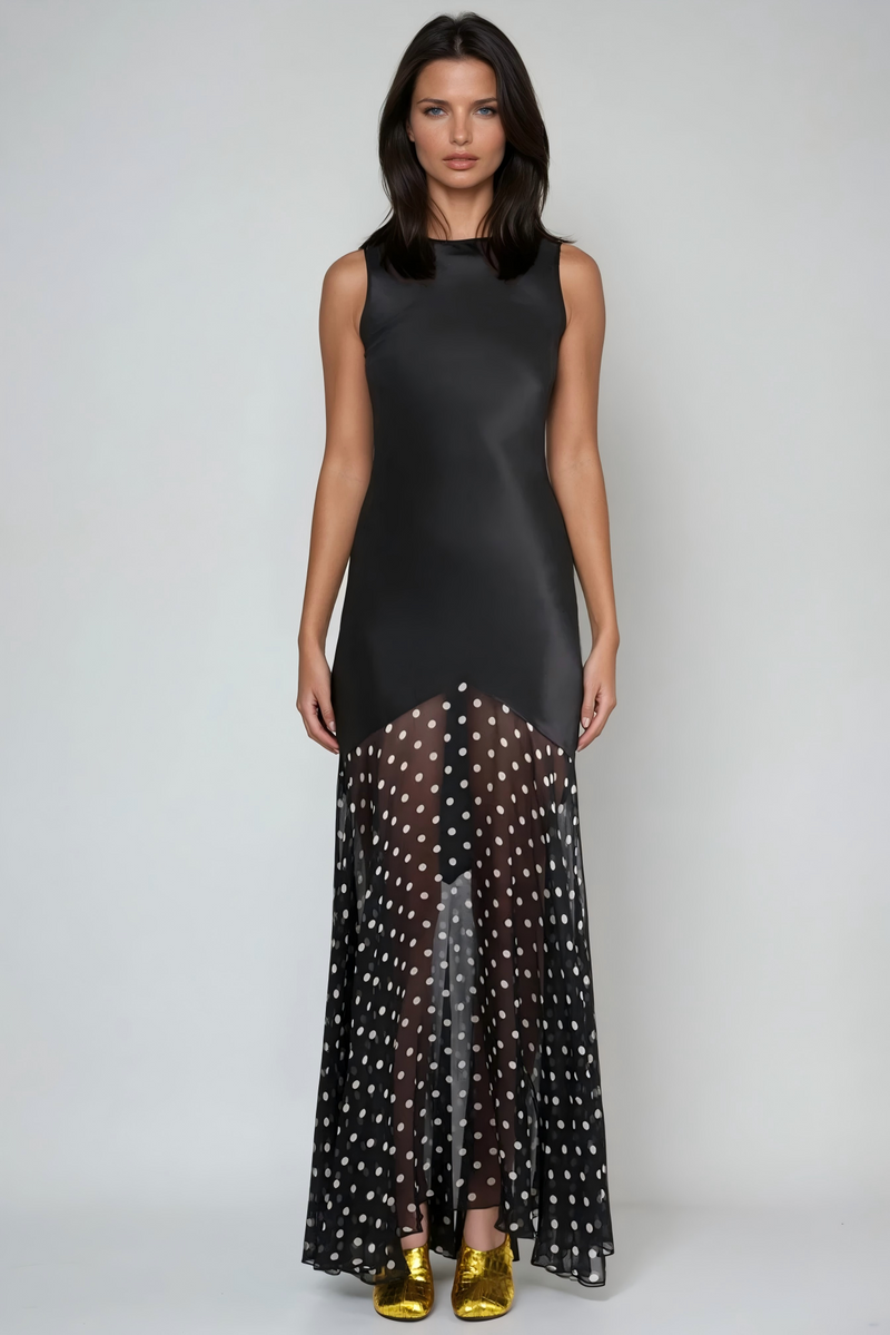Effortlessly Elegant Dress with a Timeless Design