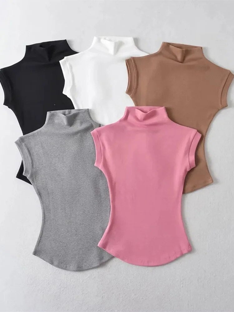 Elegantly Styled Pullover for Everyday Wear
