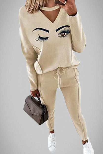 Well Tailored Garment with a Graceful Silhouette