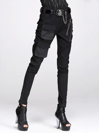 Well Tailored Pants with a Graceful Silhouette