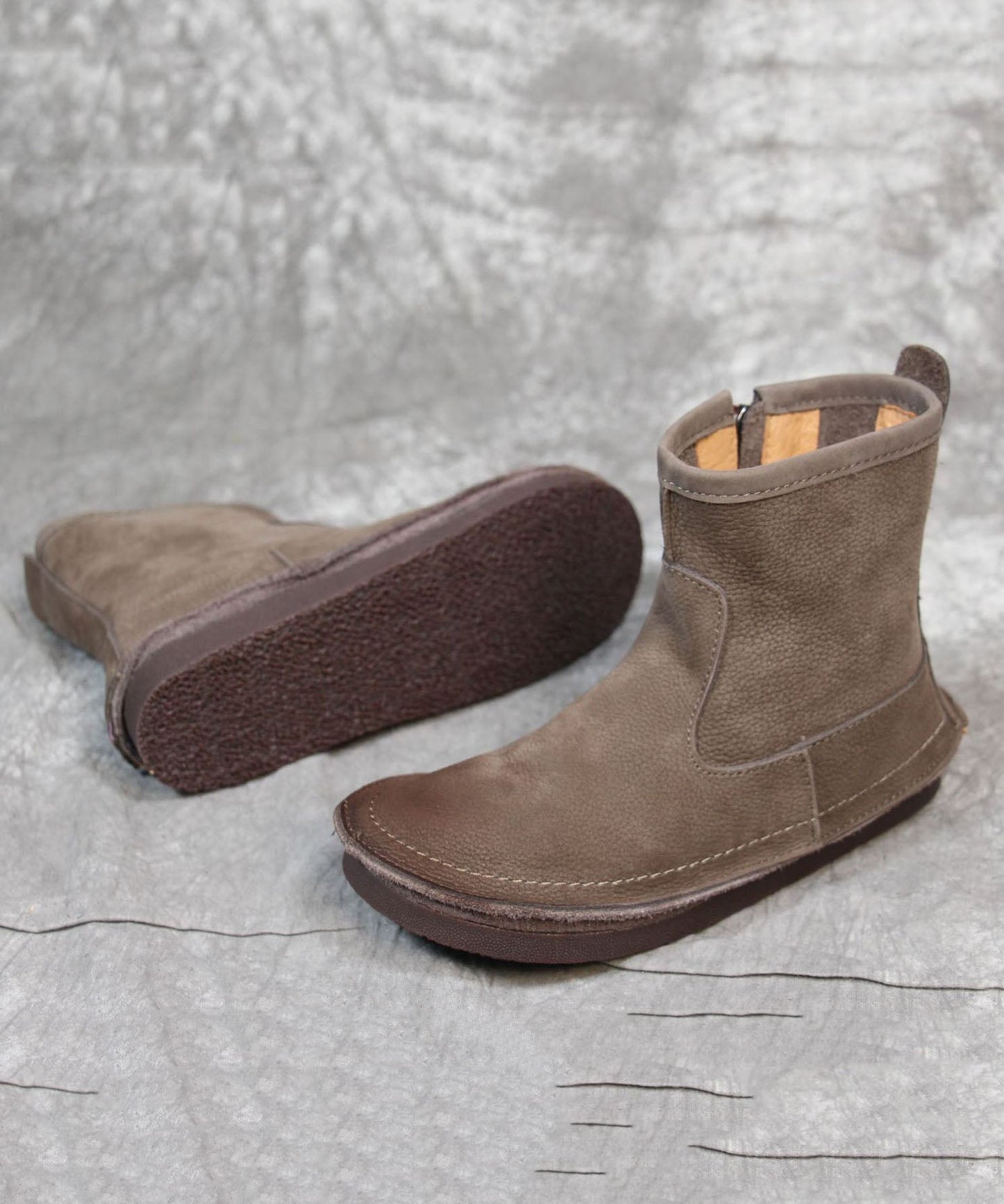 Beautifully Finished Boots in a Timeless Design