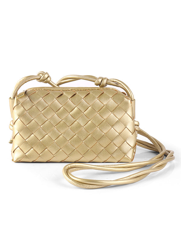 Beautifully Finished Bag in a Timeless Design